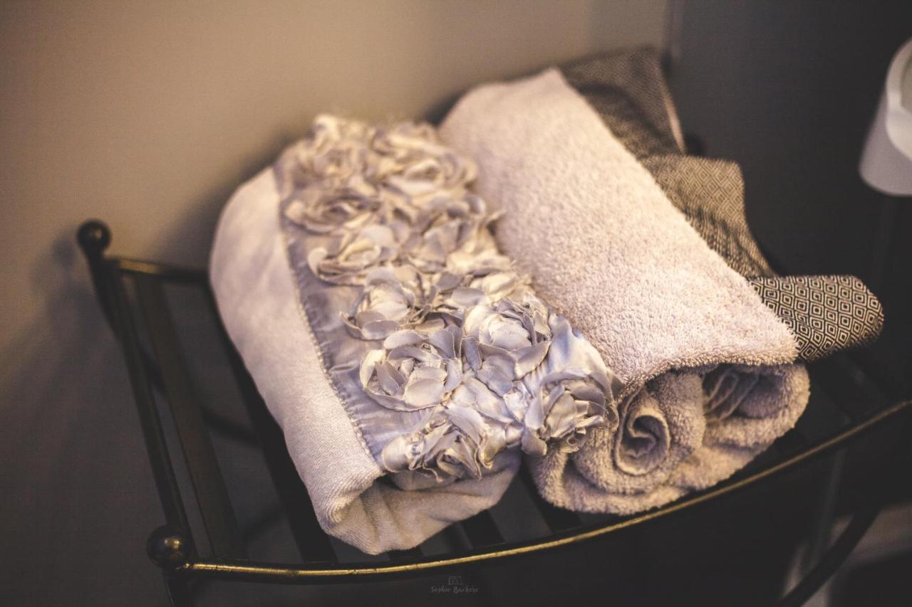 Au Bien Venu Bed & Breakfast Noé Екстериор снимка
