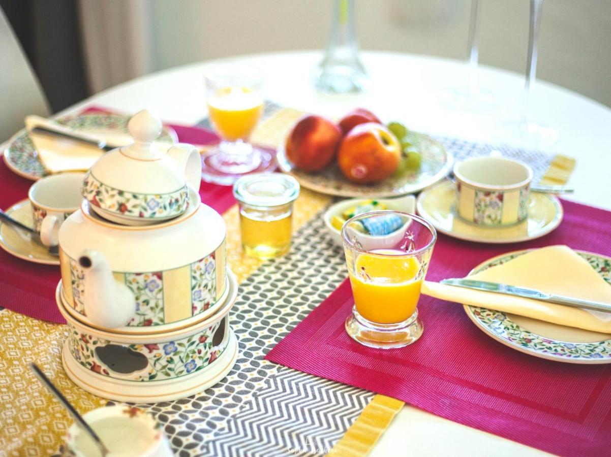 Au Bien Venu Bed & Breakfast Noé Екстериор снимка